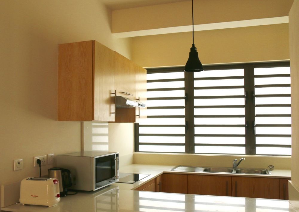 Nitzana Residences & Restaurant Pereybere Beach Buitenkant foto