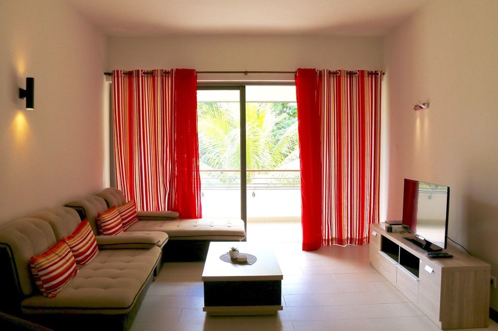 Nitzana Residences & Restaurant Pereybere Beach Buitenkant foto