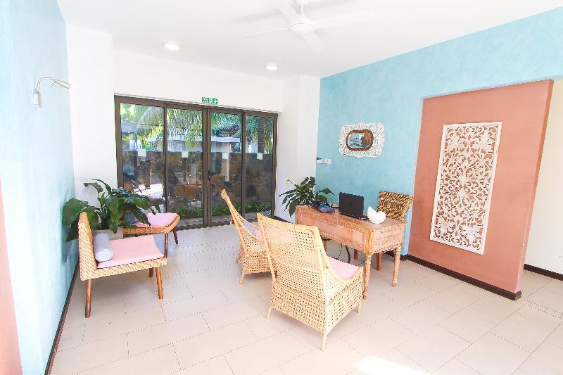 Nitzana Residences & Restaurant Pereybere Beach Buitenkant foto